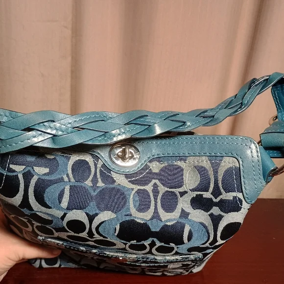 Coach Chelsea Denim Turnlock Optic C Shoulder Bag - Picture 3 of 5